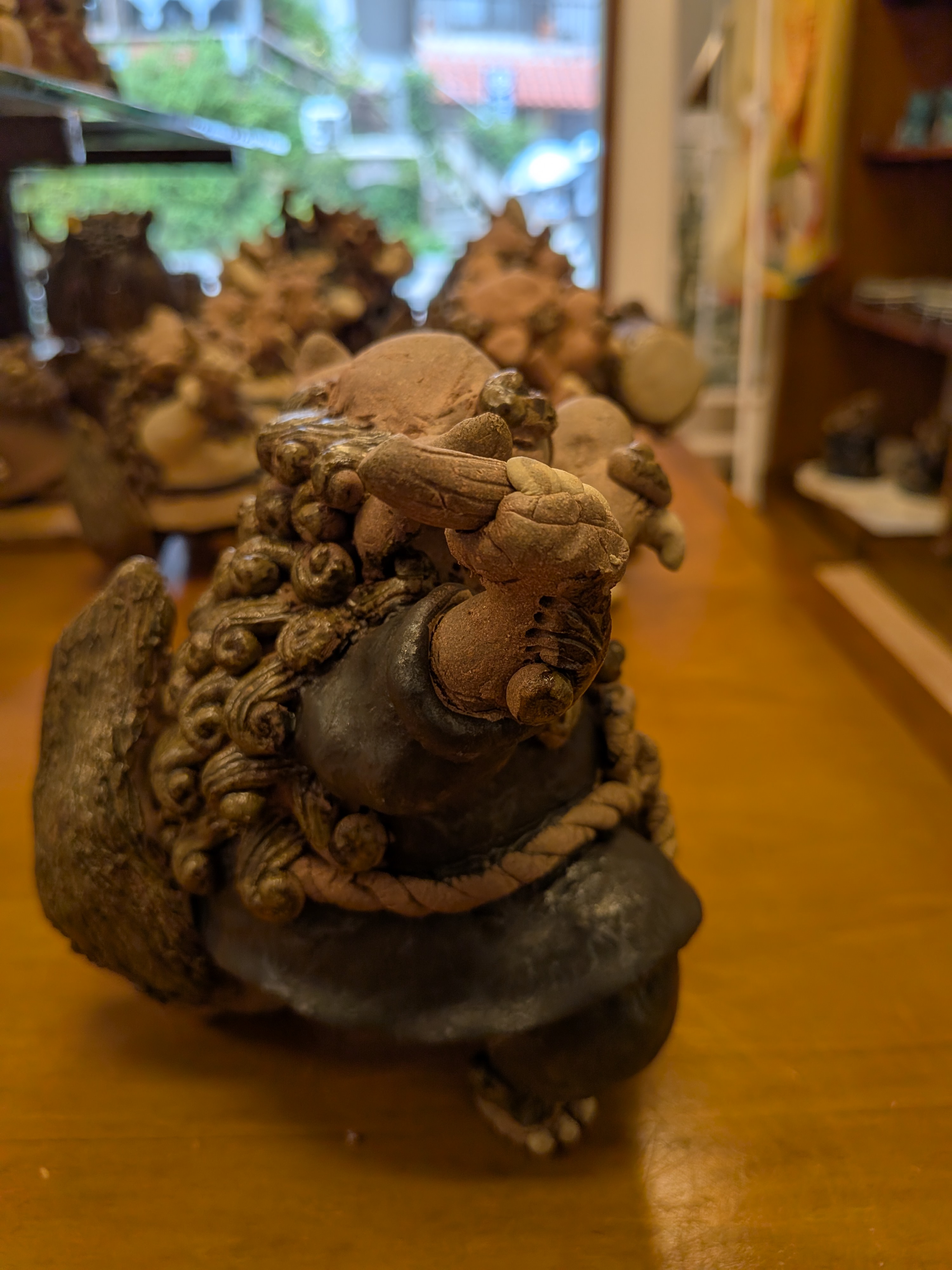Okinawan Ryukyu Eisa Shisa Collection: Eisa Drummer Shisa Figure - image 3