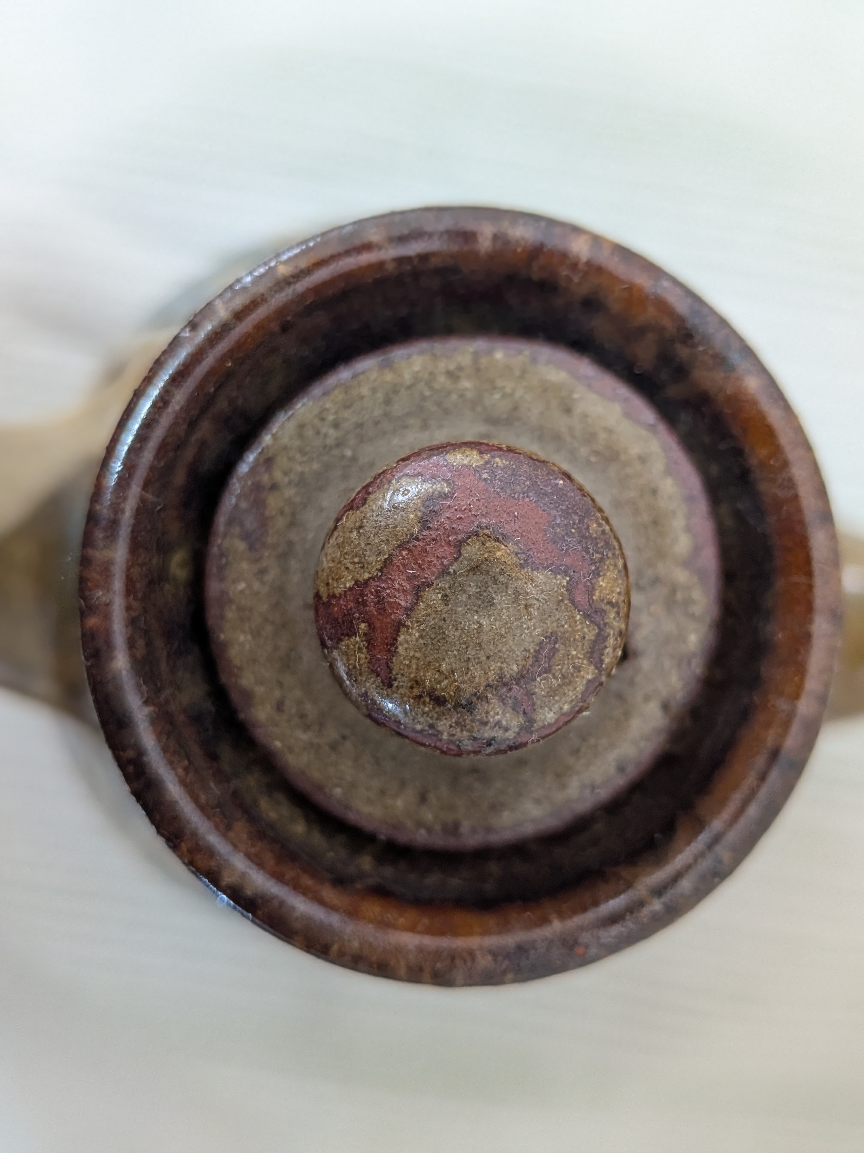 Toshio Kinjo Okinawan Yachimun Ceramic Pot - Hand-Incised Fish Motif (魚紋) - image 8