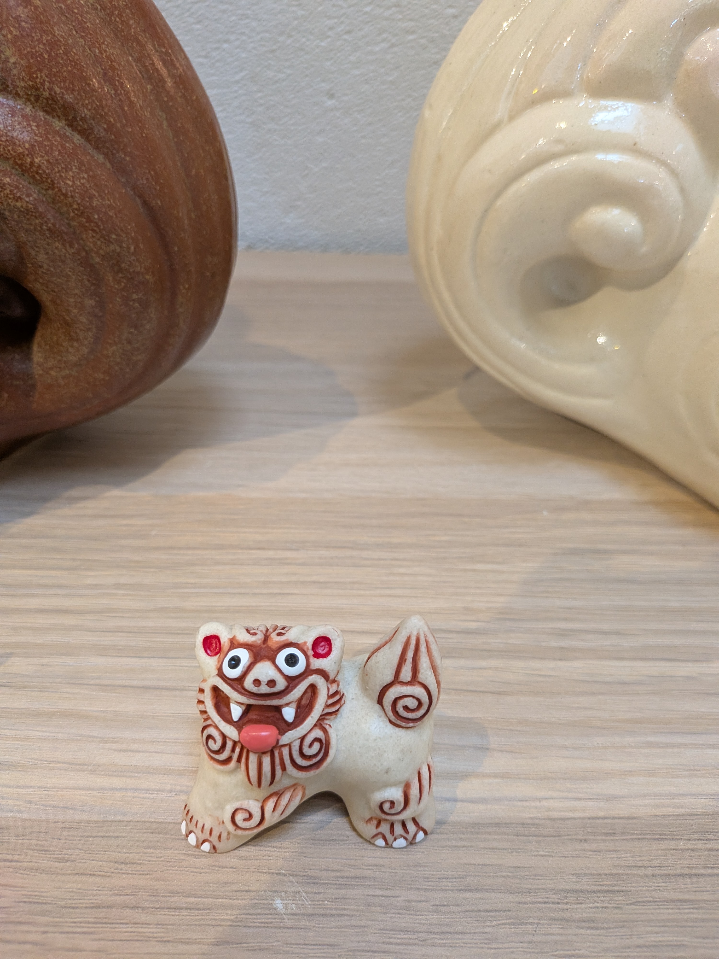 Okinawan Ryukyu Folk Art & Ceramic Collection: Handcrafted Miniature Okinawan Shisa Guardian Pair Statue Set (N・N ミニペアー) - image 3
