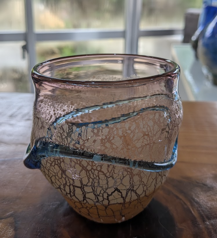 Okinawan Ryukyu Hand-Blown Glass Collection: Master Craftsman Kazuha Miyaguni (宮國 一羽) - Sunset Blush & Azure Crackle Glass Cup (宙吹ガラス) - thumbnail 1