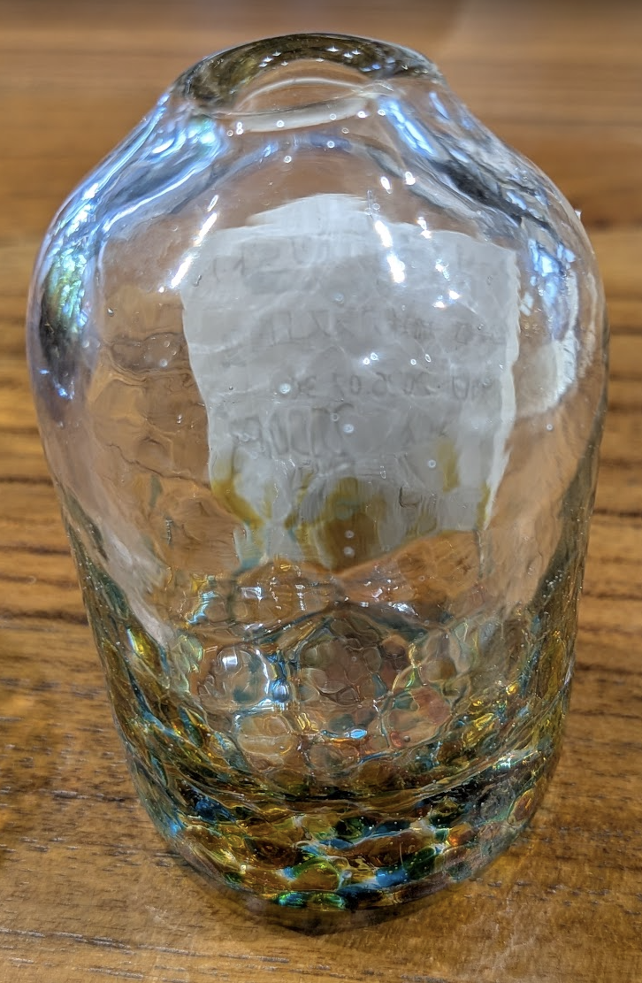 Okinawan Ryukyu Glass Collection: Yomitan Yachimun no Sato Glass Bud Vase (輪挿し / Rinzashi) - thumbnail 1