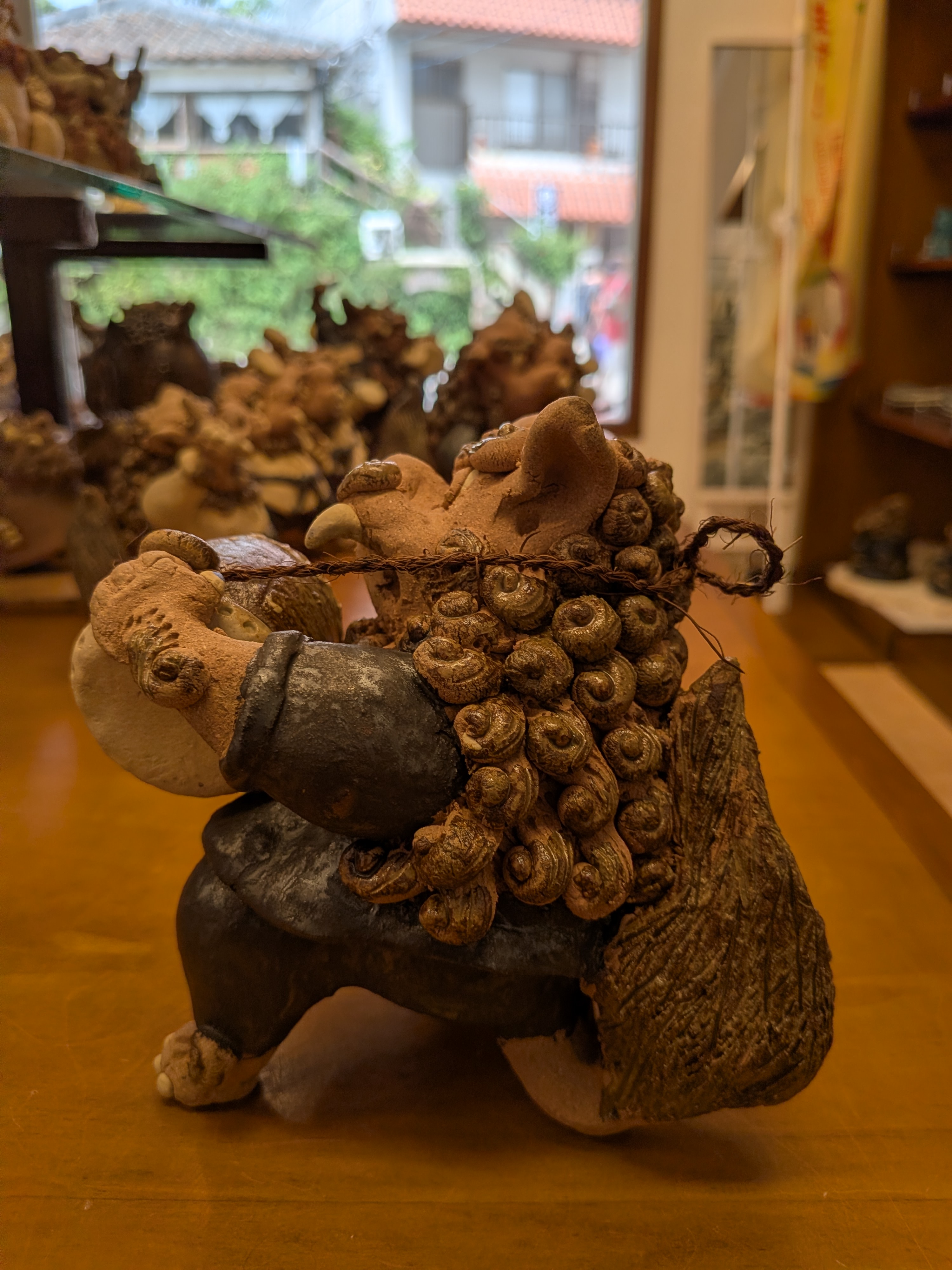 Okinawan Ryukyu Eisa Shisa Collection: Eisa Drummer Shisa Figures - image 4