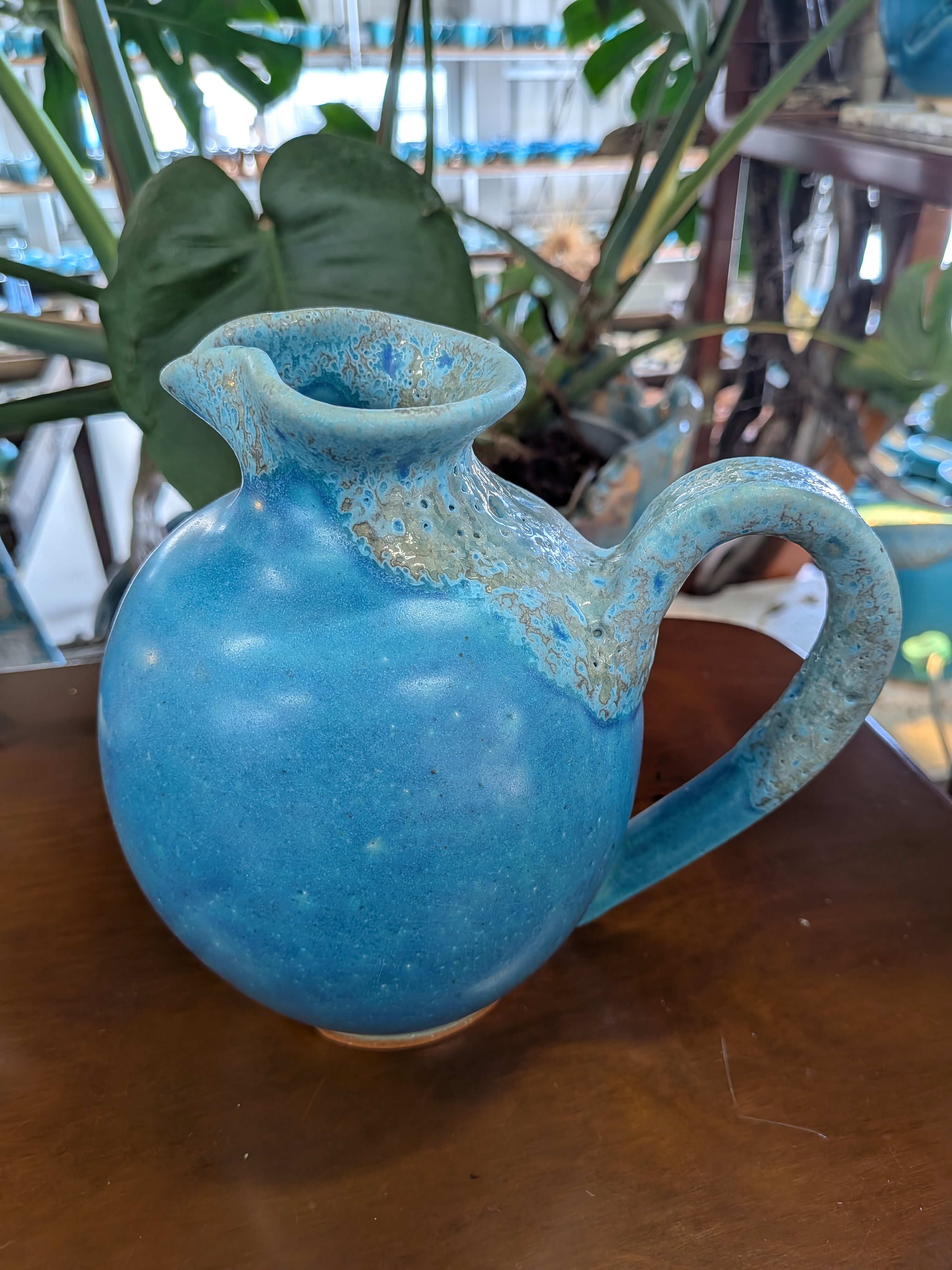 Okinawan "Uruma Blue" Ceramic Collection: Uruma Pottery (うるま陶器) - Master Potter & Studio Founder: Shinji Sato (佐陶 慎児), Hand-Formed "Uruma Blue" Gradient Pitcher / Pourer (Uruma Burū Yūmaki Pitcher — うるま陶器 ピッチャー) - thumbnail 1