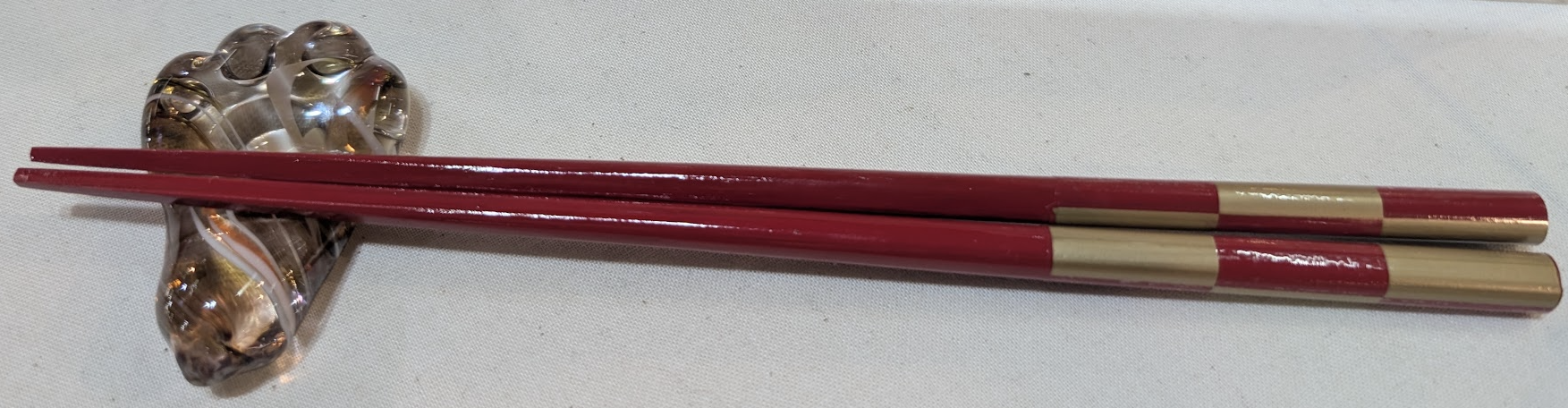 Okinawan Ryukyu Nago Fine Glass Collection: Handcrafted Glass Paw & Lucky Cat Chopstick Rests (Hashioki) Pet & Paw Collection — 肉球＆招き猫 箸置きシリーズ - thumbnail 2