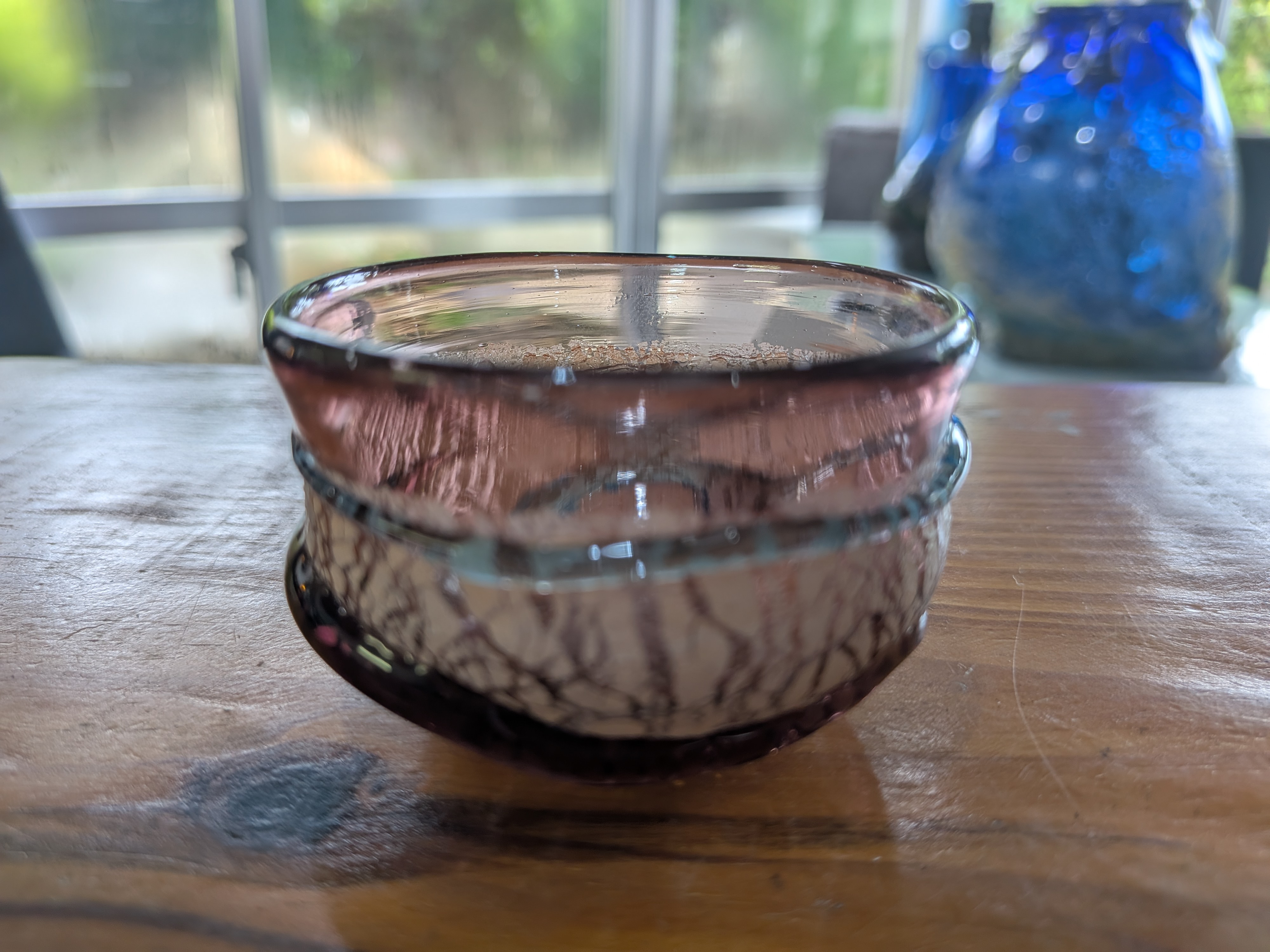 Okinawan Ryukyu Hand-Blown Glass Collection: Master Craftsman Kazuha Miyaguni (宮國 一羽) - Dusty Rose & Ice-Blue Crackle Glass Cup (宙吹ガラス) - thumbnail 1