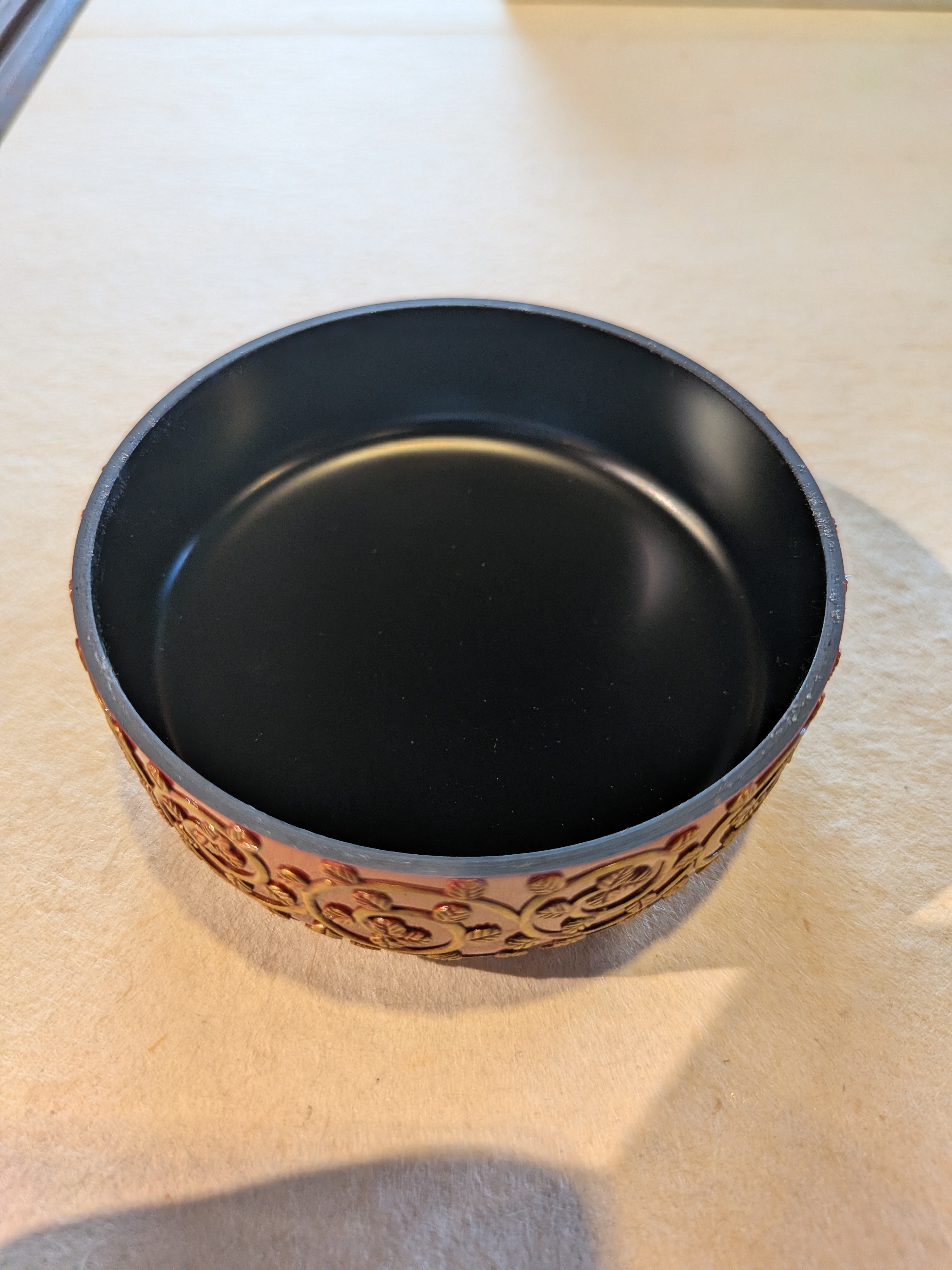 Okinawan Ryukyu Lacquerware Fine Art Collection: Kakuman Contemporary Master Gendai no Meiko (現代の名工 ), Five Generations of Okinawan Craftsmanship - image 4