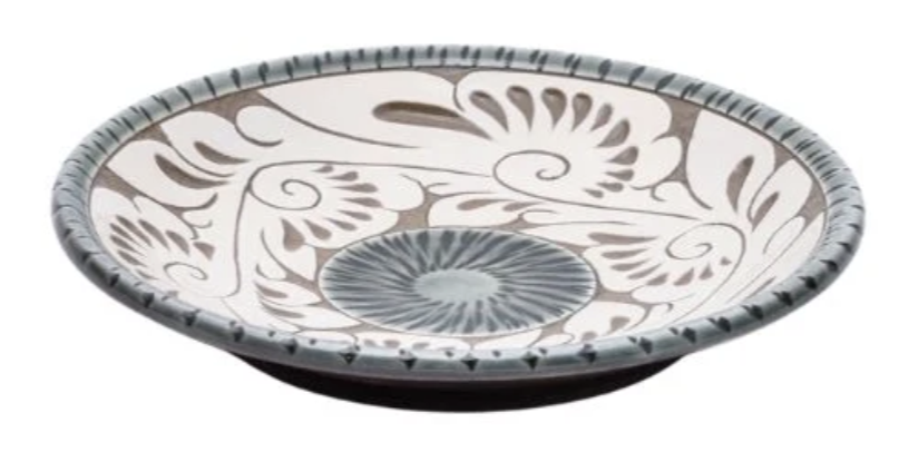 Okinawan Ryukyu Tsuboya-yaki Yachimun Pottery Collection:  Ikutouen Handmade Shironuki Karakusa Plate - image 2