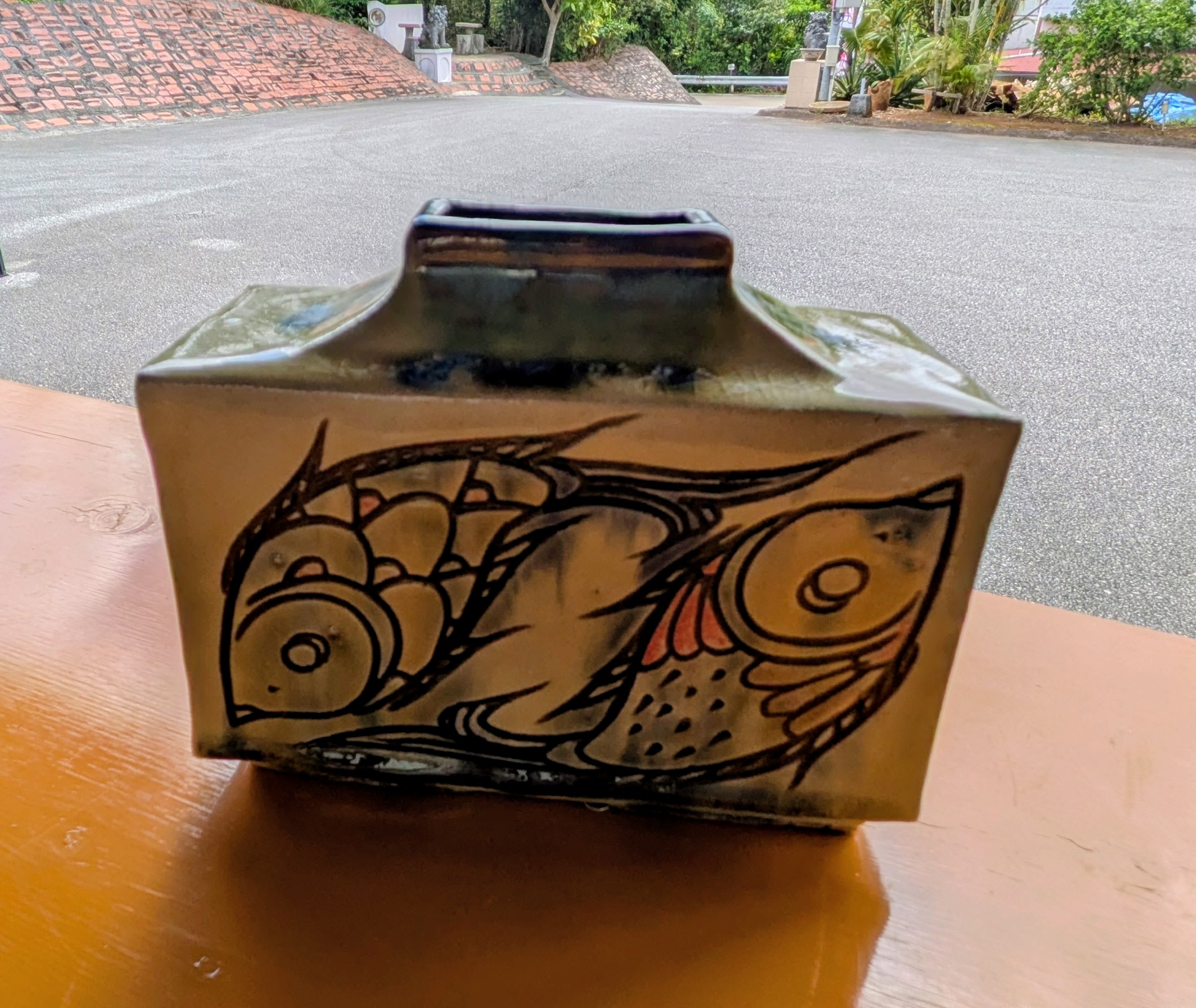 Okinawan Ryukyu Historic Clay Collection: Master Pottery Kinjou Son - Handcrafted Rectangular “Gyomon” Fish-Motif Ceramic Flask / Flower Vase 魚紋角瓶・花器 | Okinawan Yachimun Ceramic Art - thumbnail 1
