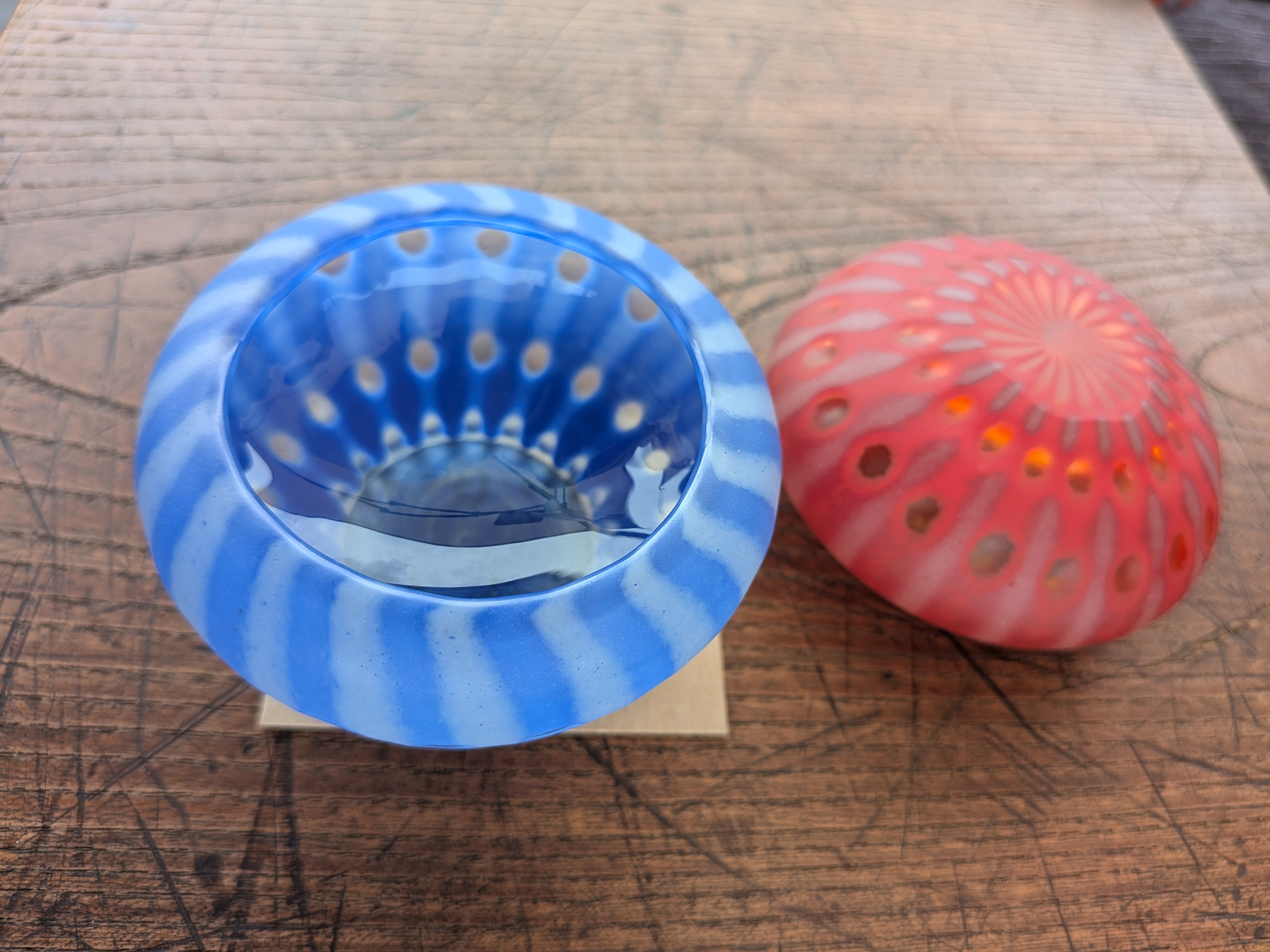 Okinawan Ryukyu Glass Collection: Toki no Hana ("Flower of Time") Fine Art Vessel - thumbnail 3