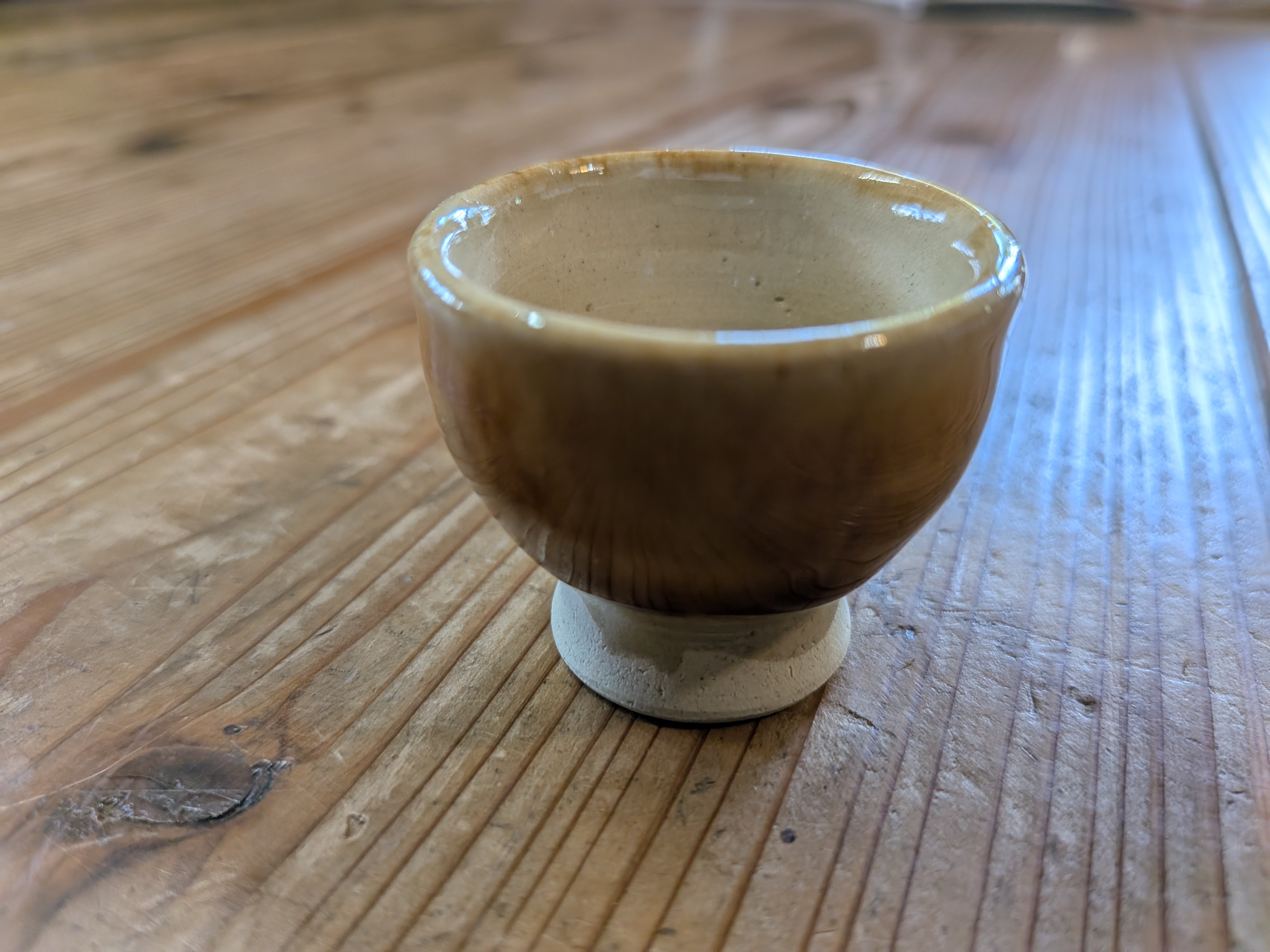 Okinawan Ryukyu Historic Clay Collection: Potter Master Tsunehide Shimabukuro (島袋常秀) - Handcrafted Okinawan Yachimun Sake Cup Trio / Guinomi / Ochoko (ぐい呑み・お猪口 3点組) - image 4
