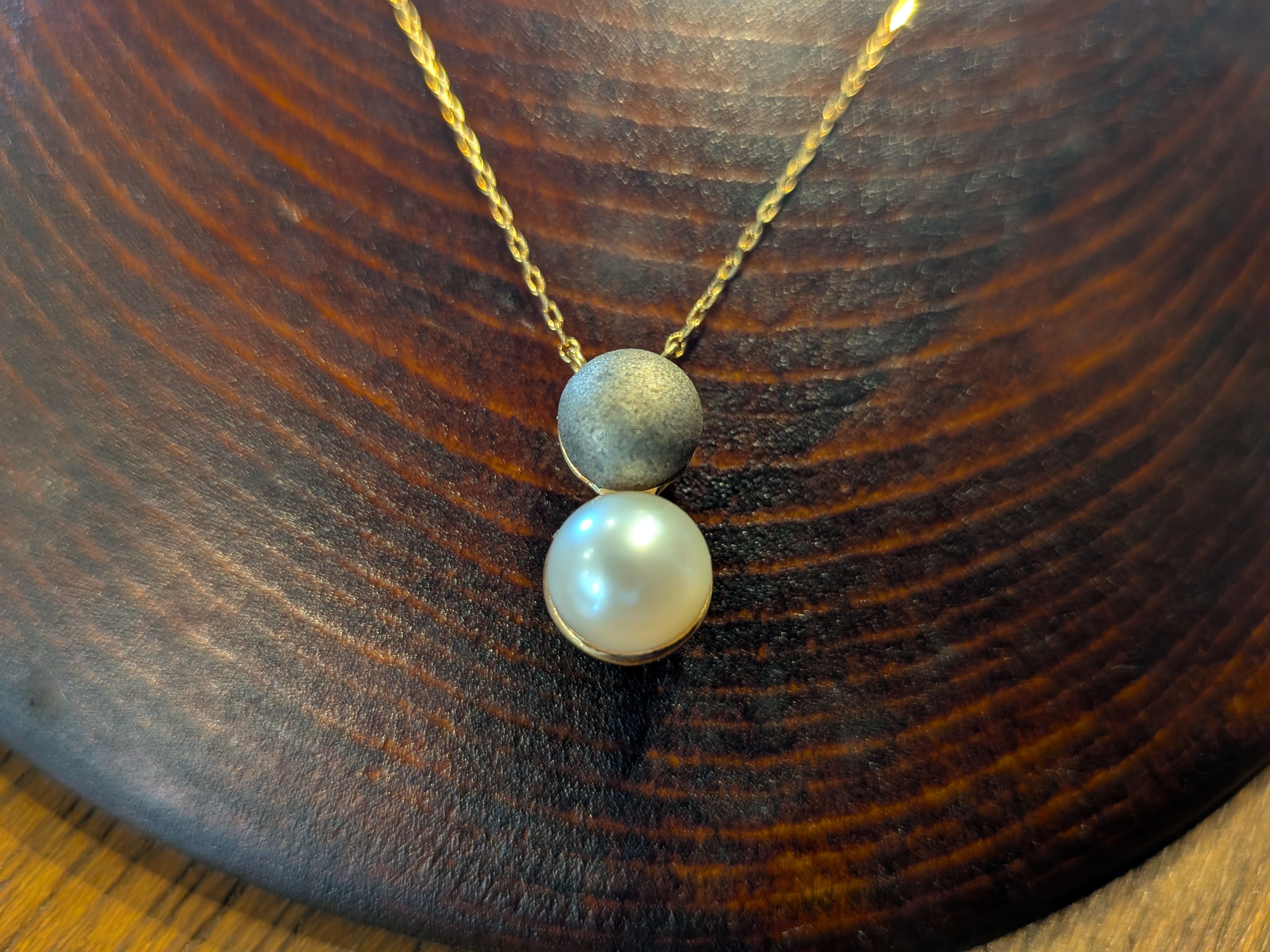 Okinawan Ryukyu Naha Lacquer Jewelry Collection: Kakuman Fine Jewelry , Handcrafted 18K Yellow Gold/Silver Lacquer Sphere & Pearl Pendant Necklace - image 1