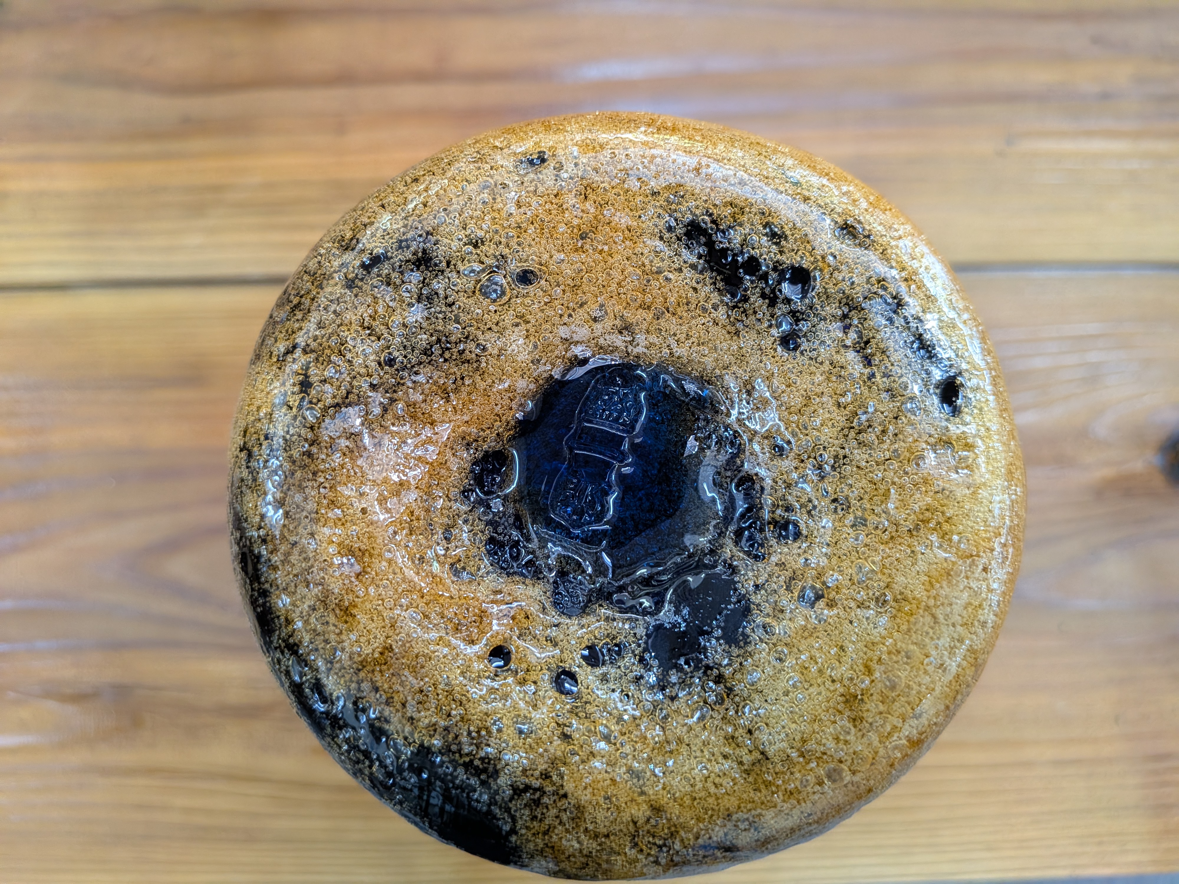 Okinawan Ryukyu Hand-Blown Glass Collection: Chūfuki Glass Studio “Niji” - Seikichi Inamine (稲嶺 盛吉), Volcanic Lava & Coral Froth Fine Art Glass Statement Vase - Earth Edition / 宙吹ガラス - thumbnail 6