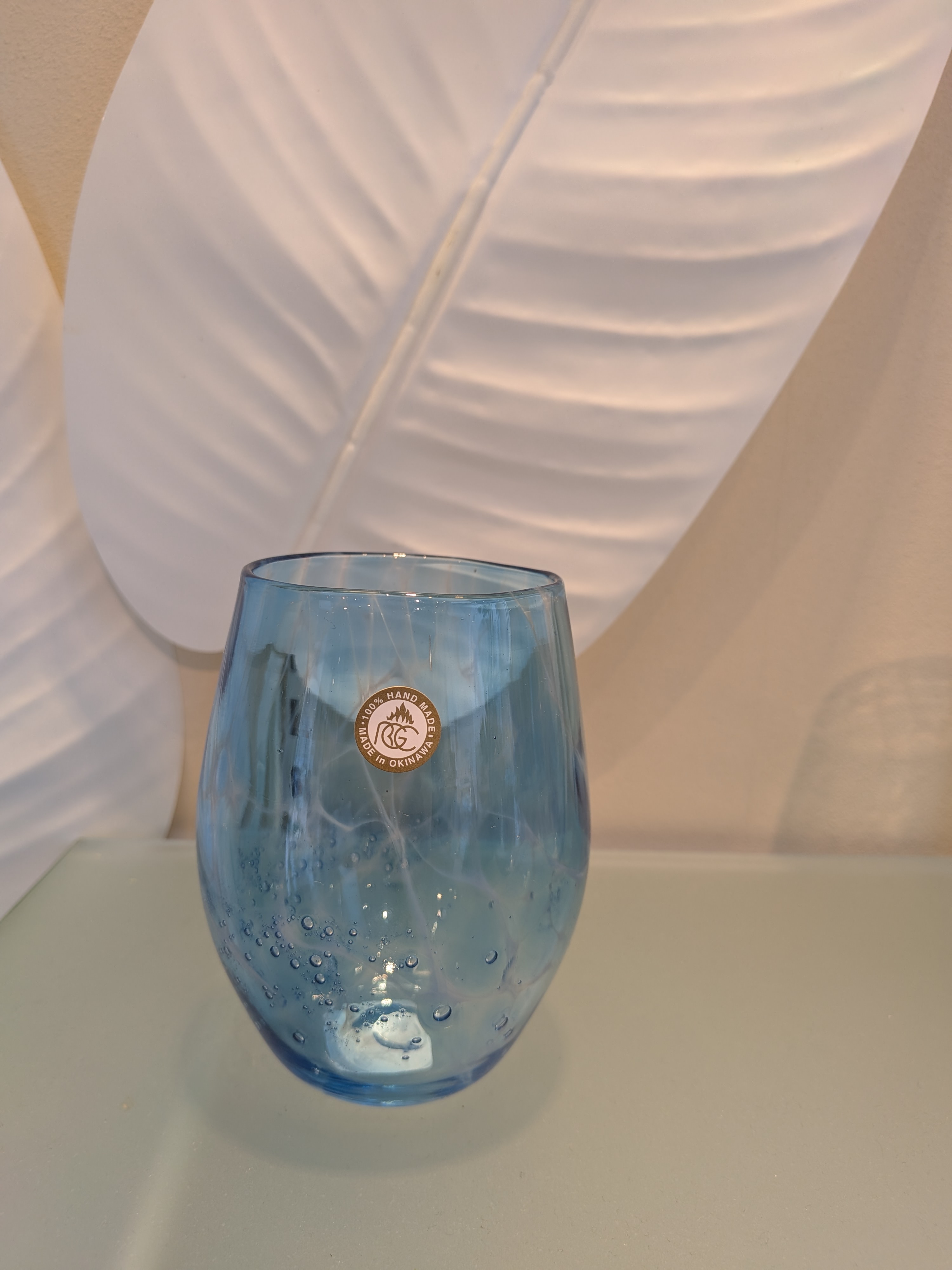 Okinawan Ryukyu Glass Fine Art Collection: Master Artisan Tatsu Tomori, Okinawa Handcrafted "Suiei" Water-Shadow Glass Tumbler (水影タンブラー) - thumbnail 2