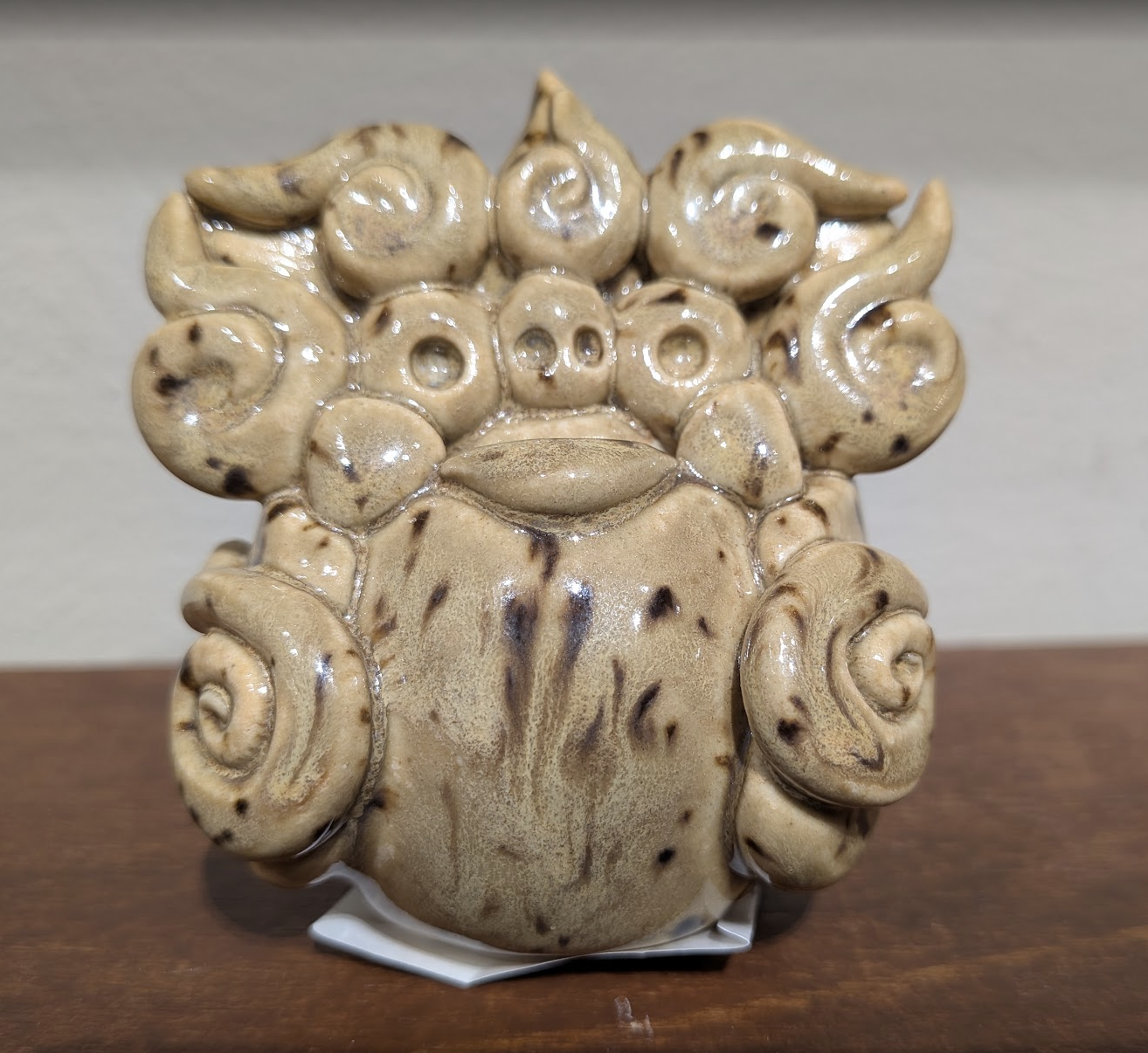 Okinawan Ryukyu Yachimun Collection: Kyoko Miyagi (宮城 京子) -Handcrafted Whimsical Glazed Shisa Guardian Pair (シーサー) - thumbnail 3