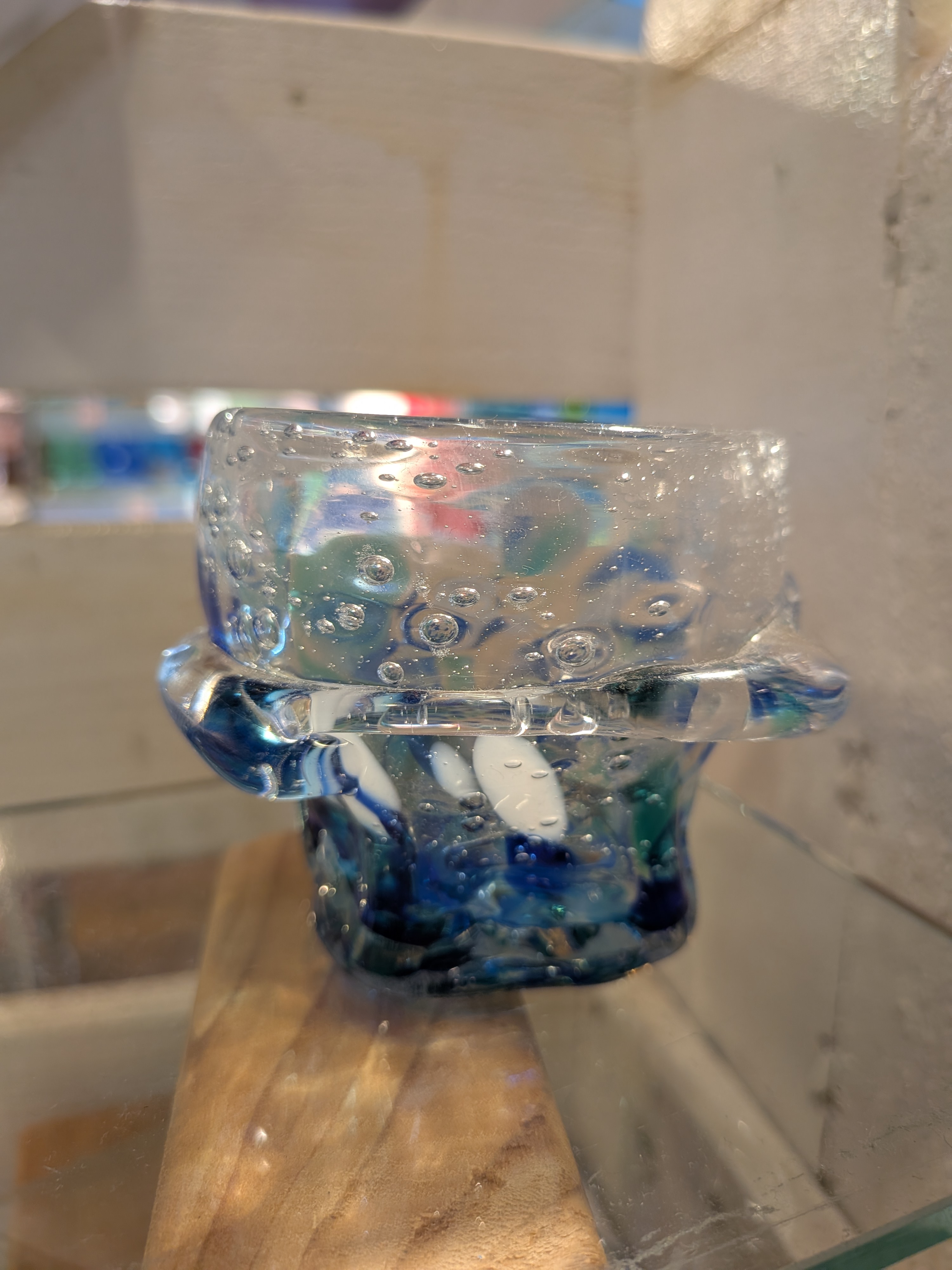 Okinawan Ryukyu Master Glassworks Collection: “Blue Fall”: Master Craftsma Yoshirou Ikemiyagi “Blue Fall” Guinomi / Rock Glass - thumbnail 2