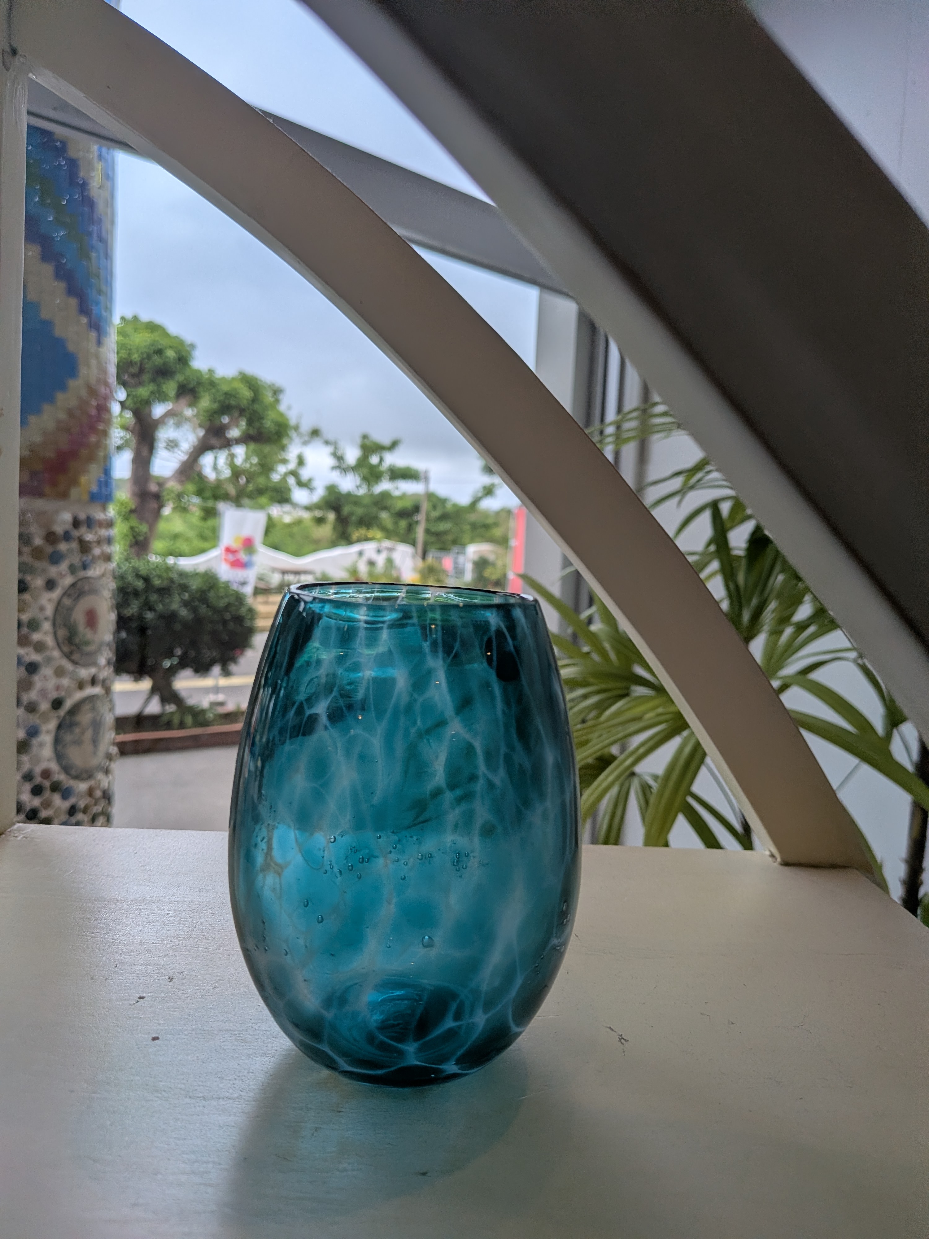 Okinawan Ryukyu Glass Fine Art Collection: Master Artisan Tatsu Tomori, Okinawa Handcrafted "Suiei" Water-Shadow Deep Teal Glass Tumbler (水影タンブラー) - thumbnail 2